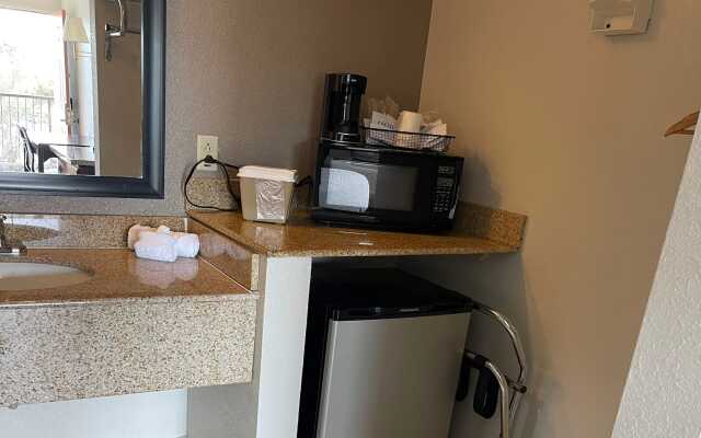 Travelodge by Wyndham Tucson AZ