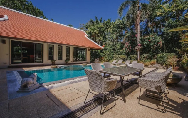Solas Pool Villa in Nai Harn