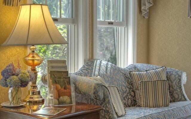 Cod Cove Inn, BW Signature Collection