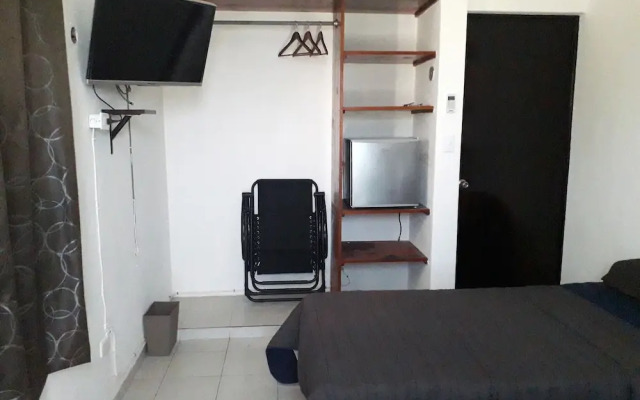 Triton - Rooms in Front of the Beach