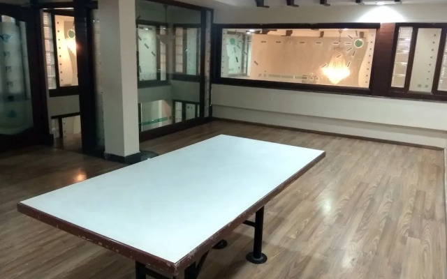 JK Rooms 122 Shaheen Lodging & Boarding