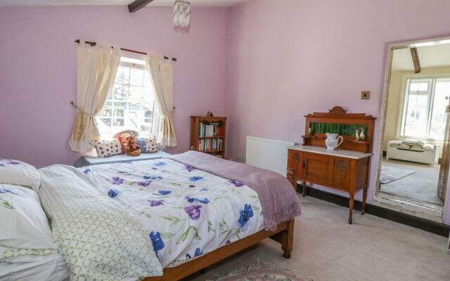 Megs Cottage
