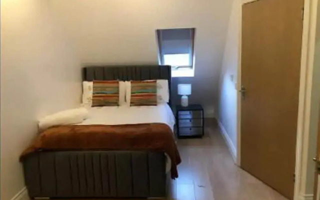Stunning 3-bed House in Bristol