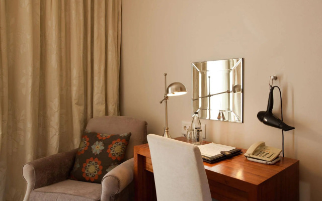 Cascade Country Manor