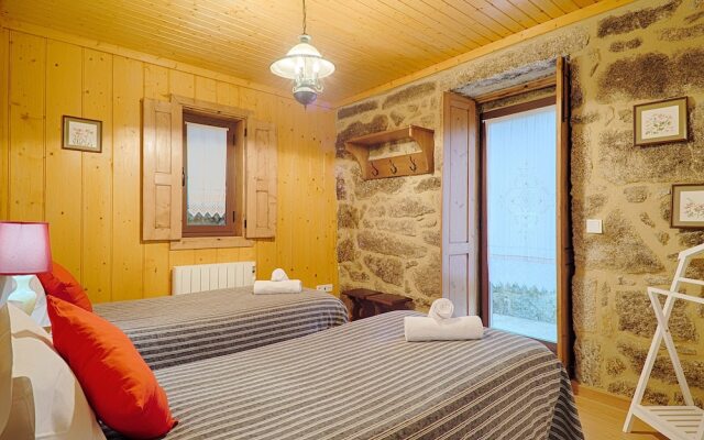 Macheta's Coutry House