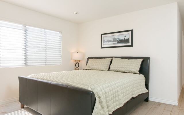 2925 Pierpont Blvd Home