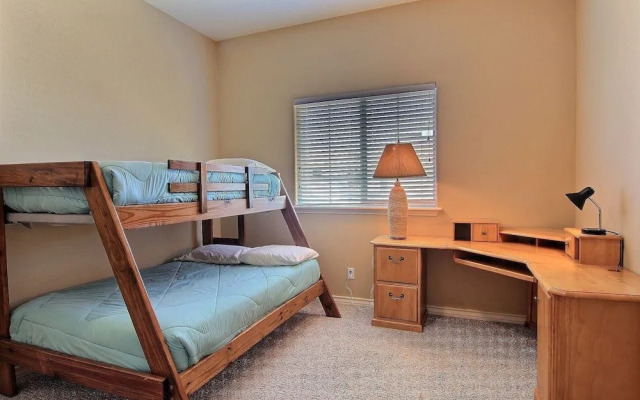 Groff's Getaway 646 by RedAwning