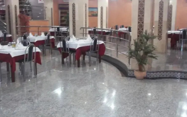 Hotel Nagjir Ville