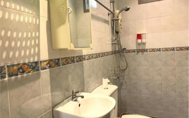 Pelangi Landed House Gathering KTV ROOM by UHA