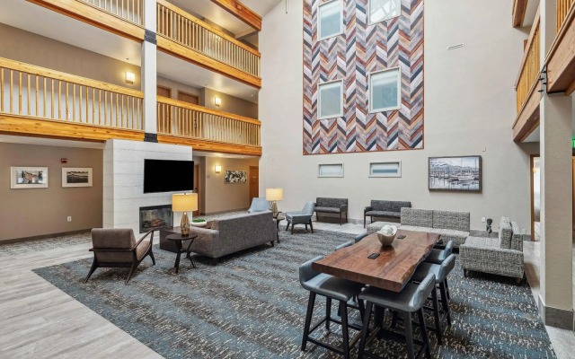 Hotel Edgewater