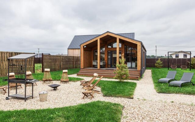 House in TSN Greenwood 7M