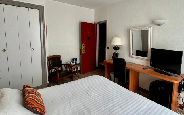 Hotel Colbert