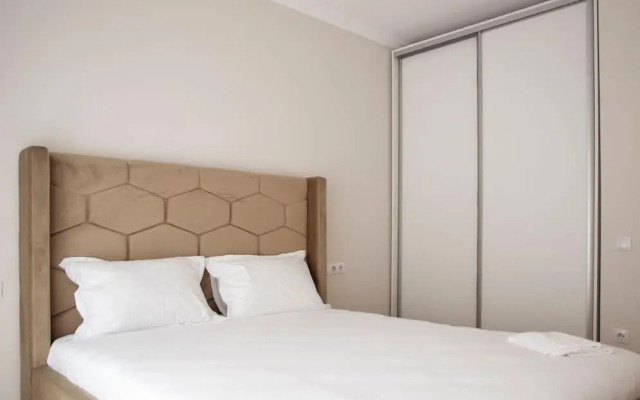 4 Dream Apartmanet 4+parcare gratuita