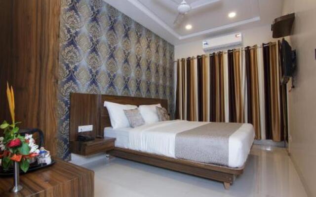 Strand Resort