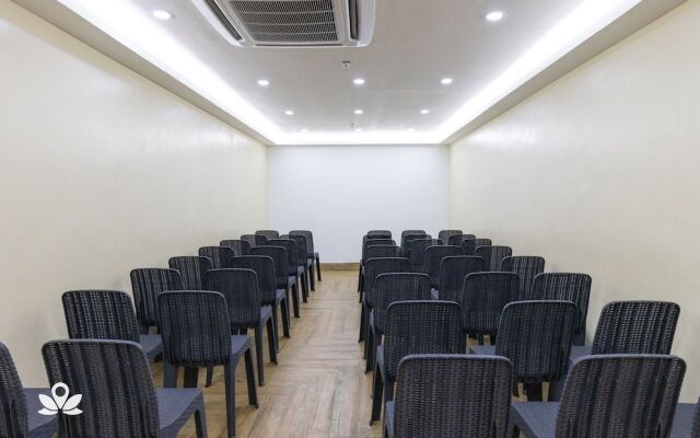 ZEN Rooms Sun Star Manila