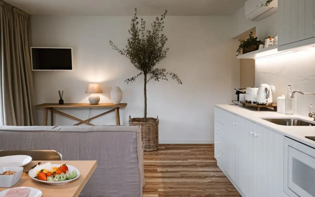 Imago Houses 3 - by MET