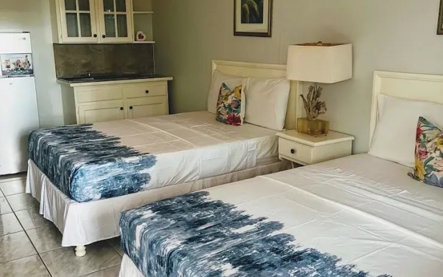 Paradise On The Rocks Hotel