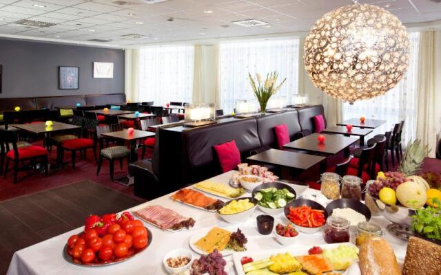 Home Hotel Grand Olav