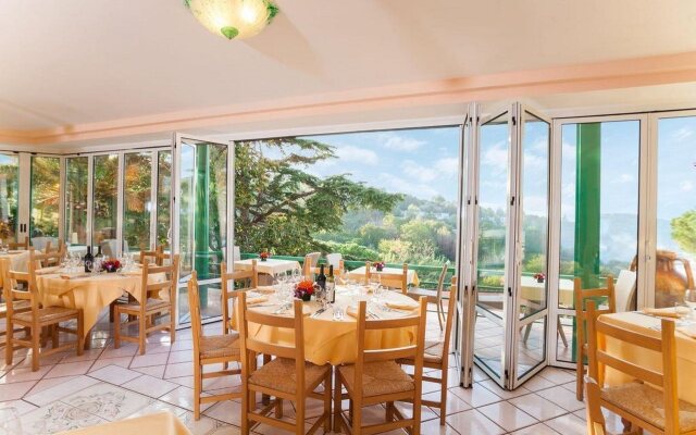 La Pergola & Villa Flavio