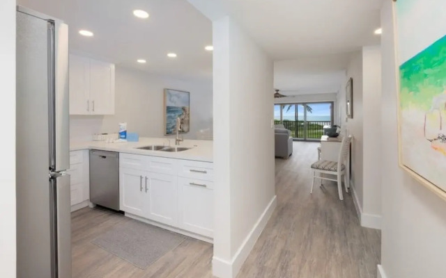 Pelicans Roost 104 2 Bedroom Condo