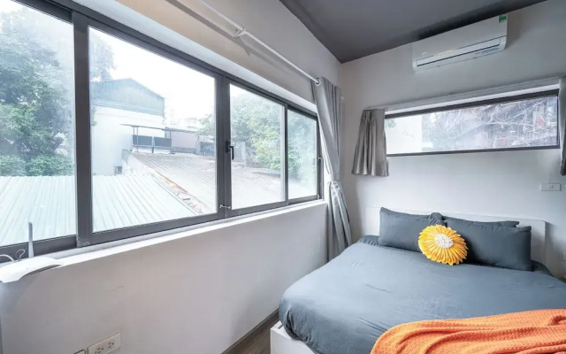 SAZIHOME Le Thanh Tong Hanoi