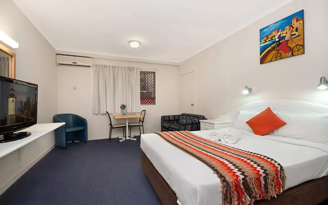 Cluden Park Motor Inn