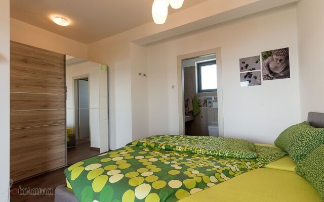 House LEGARA