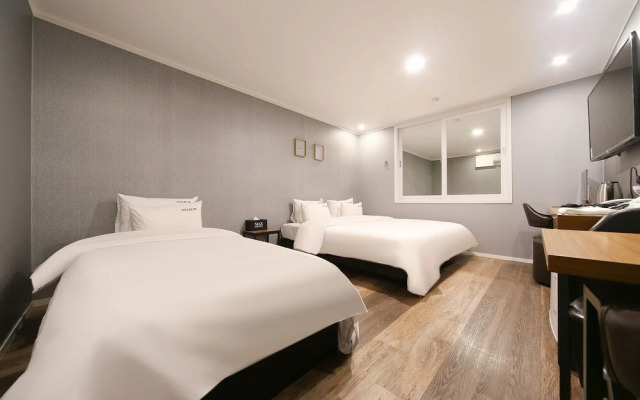 Changwon Yonghodong Max