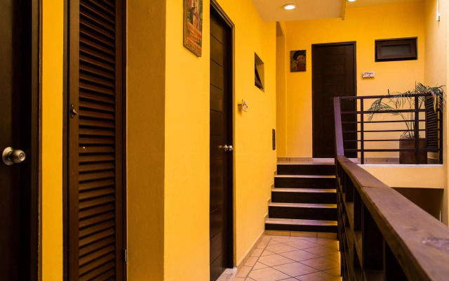 La Galeria by Bunik