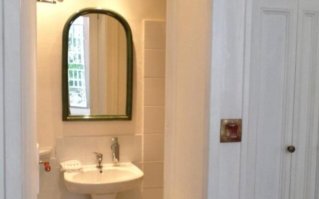 BnB Aix City-Center-Pool-Garage, Villa des Félibres
