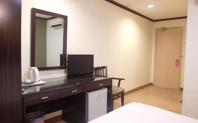 New City Hotel
