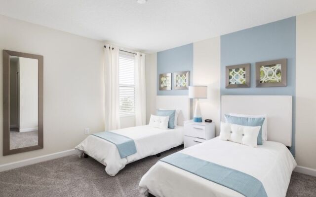 Champions Gate-9042sltsdjgil 9 Bedroom Home