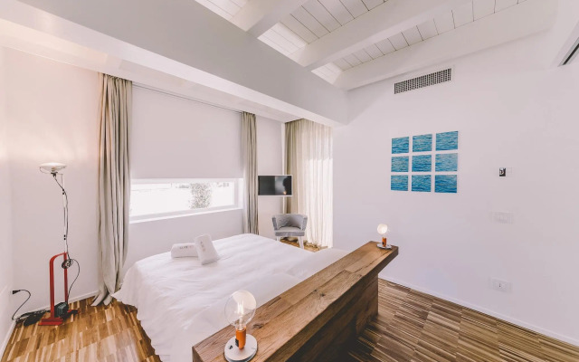 Suite 10