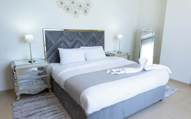 HAPPY SEASON I Amwaj apartment