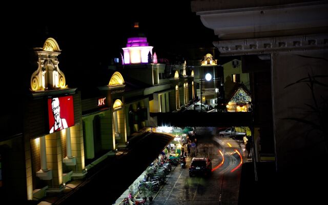 Matchanu River Hostel Bangkok