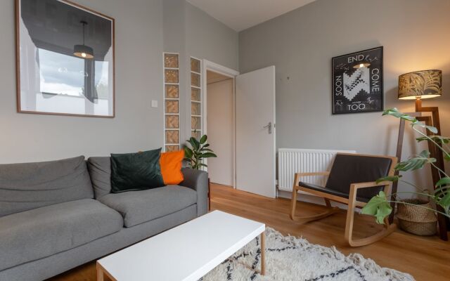 Stylish 2 Bedroom Apartment Stoke Newington