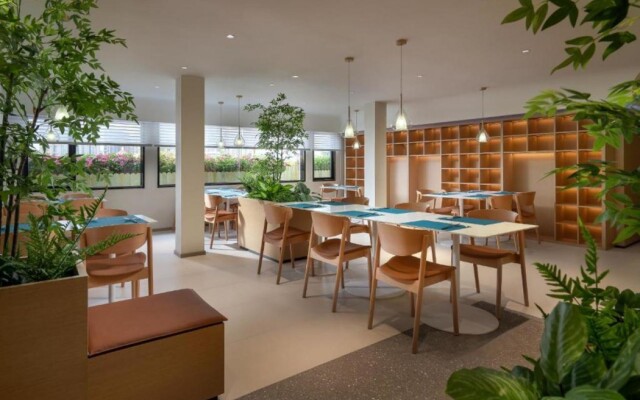 CYBO Station SSAW Shangpin Hotel Luohu Shenzhen