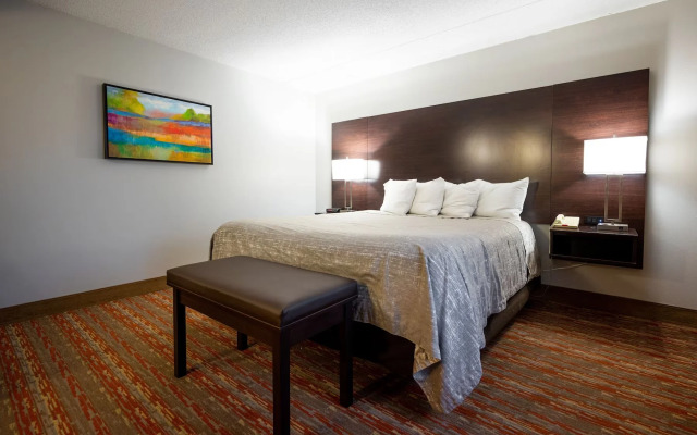 Endeavor Inn & Suites, Trademark Collection by Wyndham