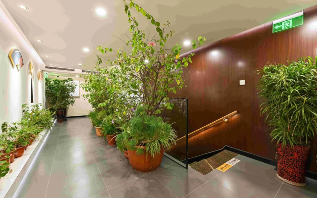 Xiao Yuan Alley Courtyard