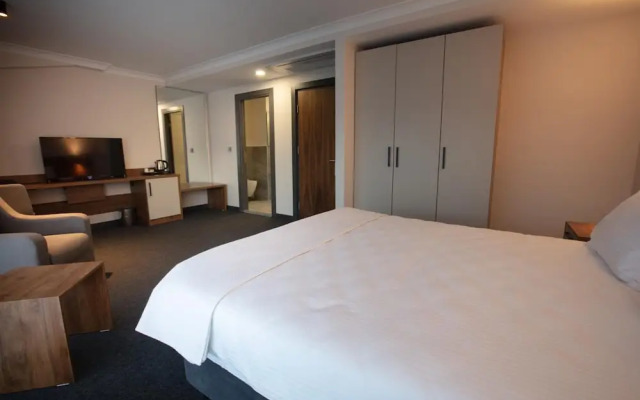 Valent Otel Business