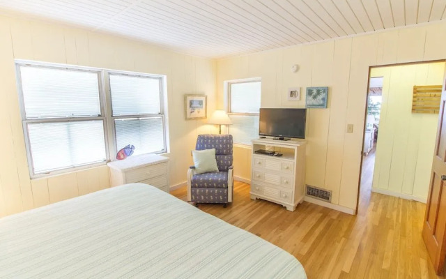 Hunters Haven by RedAwning