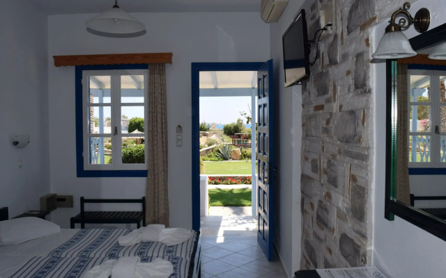 Stella Naxos Island