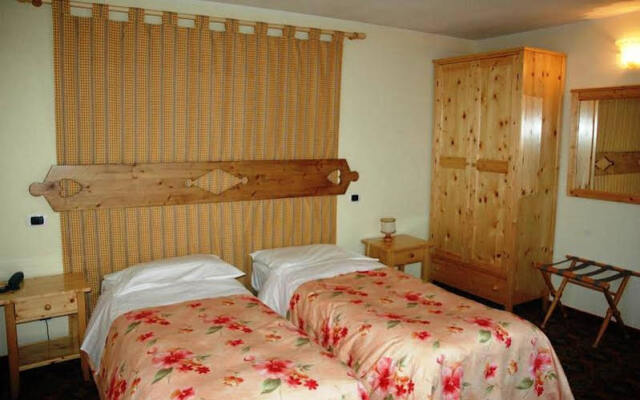 Orovacanze Hotel Villa Emma