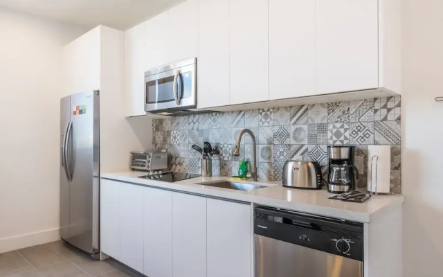 VHC Luxury Apartments 538 Apt #502