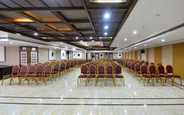 OYO 897 Hotel Surabhi Elite
