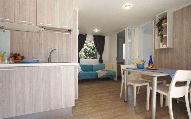 Camping Village Baia Domizia (BDO124)