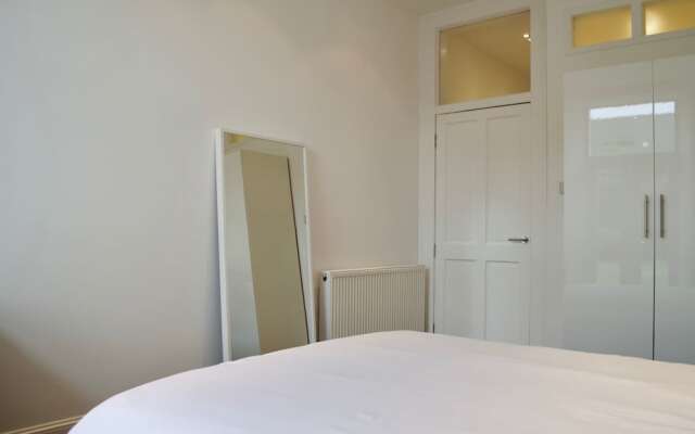 Central Edinburgh 1 Bedroom Apartment