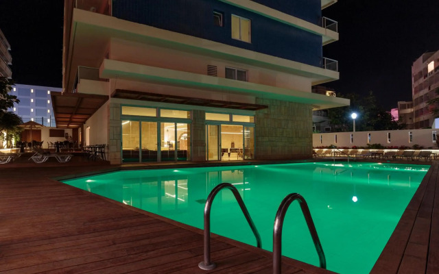 Athena Hotel