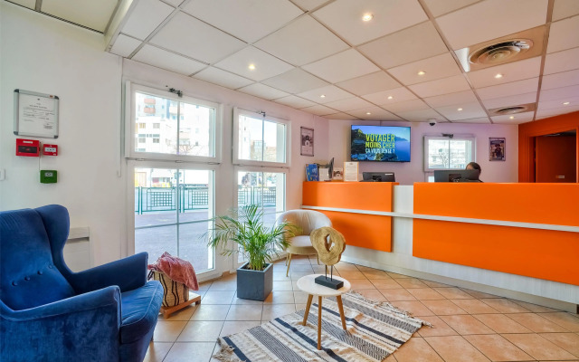 Premiere Classe Paris Ouest - Pont De Suresnes