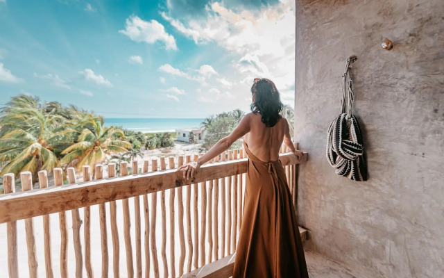 Dos Mares Barefoot Luxury